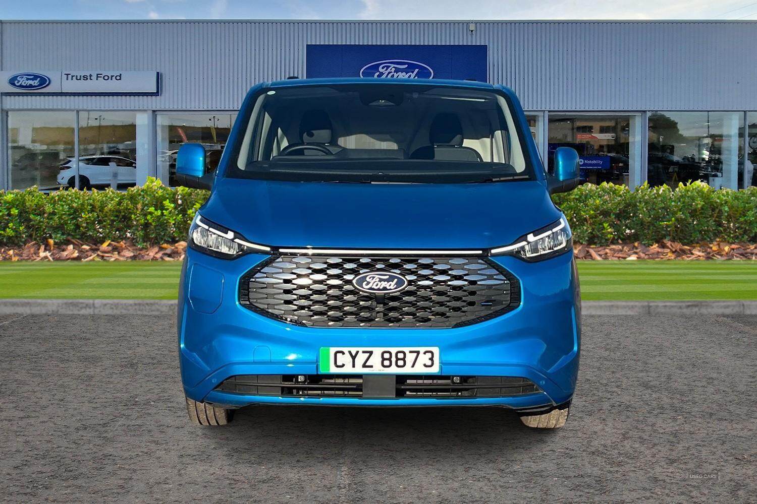 Sep 2024 Ford Transit Custom 100kW 65kWh H1 Van Limited Auto