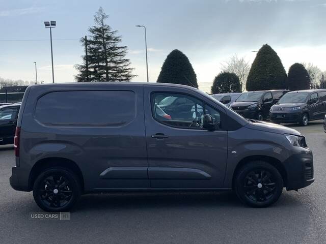 Sep 2021 Peugeot Partner 1000 1.5 BlueHDi 130 Asphalt Premium Van EAT8