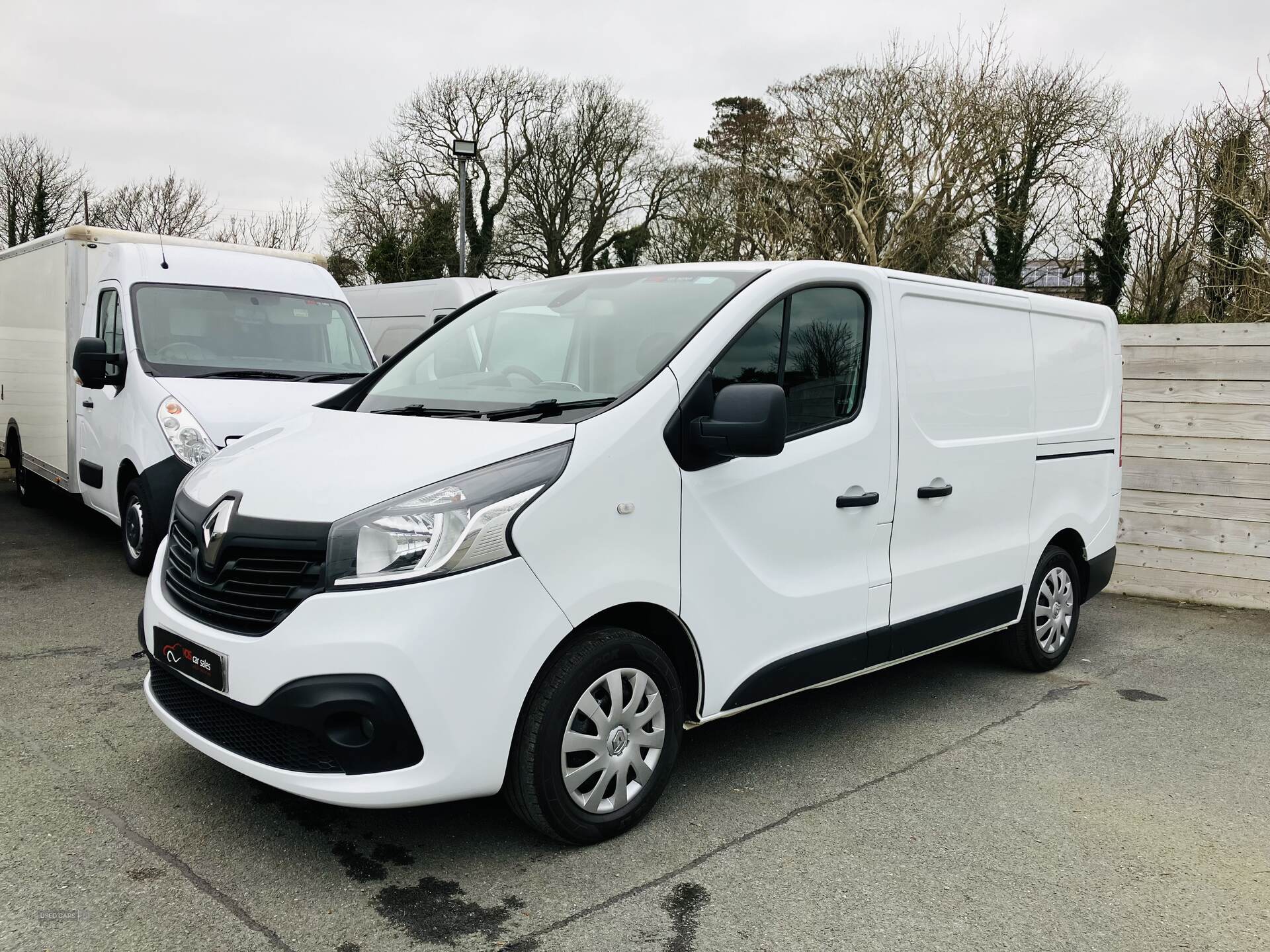 Renault Trafic SWB DIESEL in Down