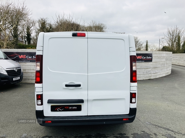 Renault Trafic SWB DIESEL in Down