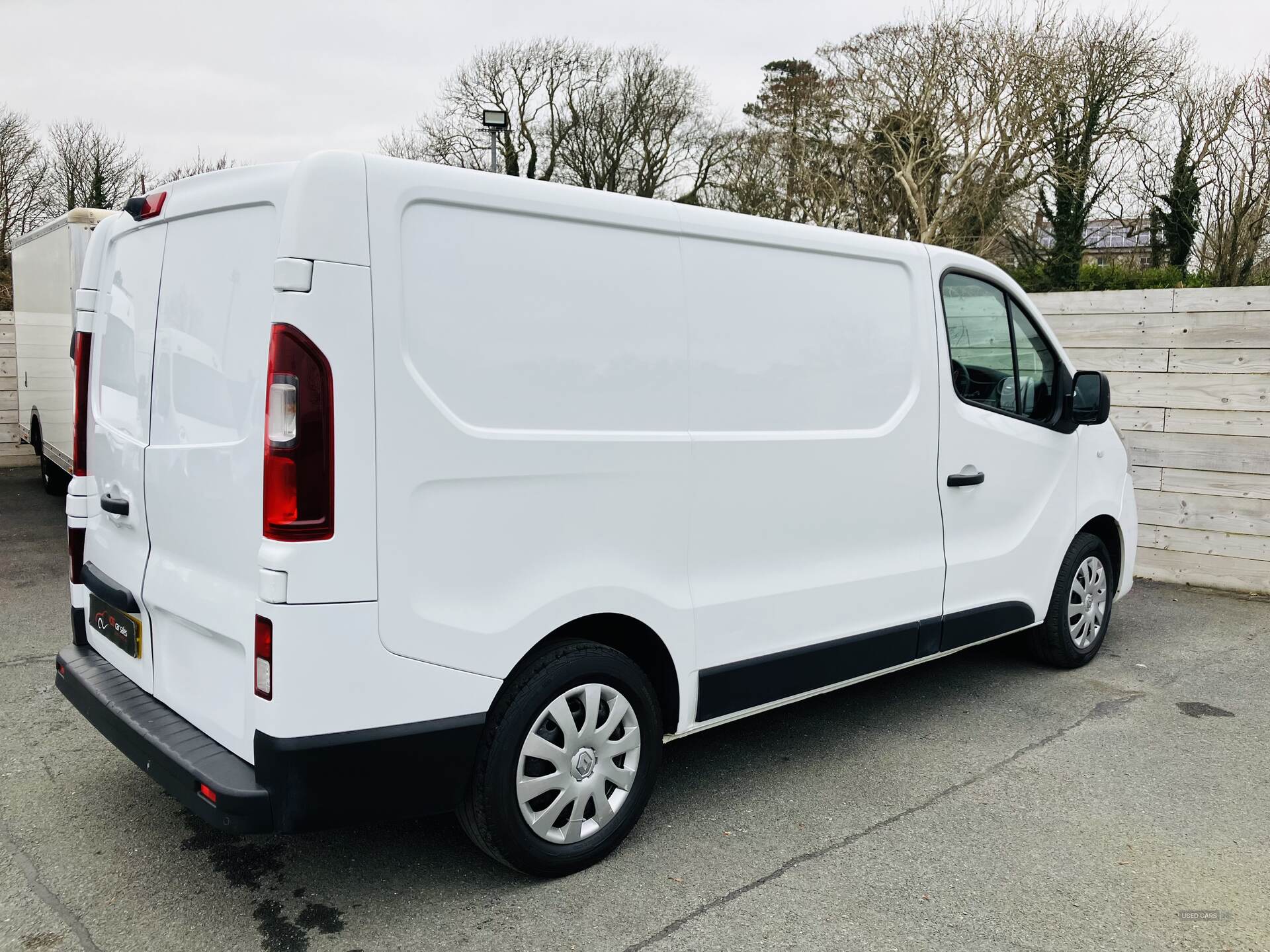 Renault Trafic SWB DIESEL in Down