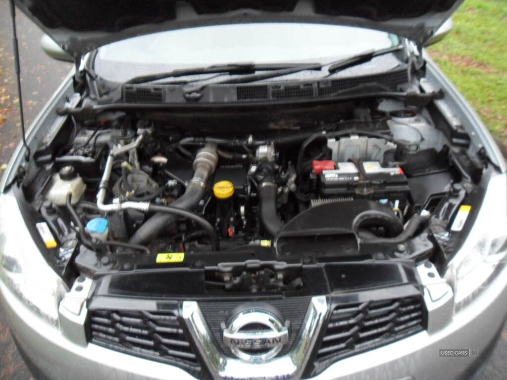 Nissan Qashqai DIESEL HATCHBACK in Derry / Londonderry