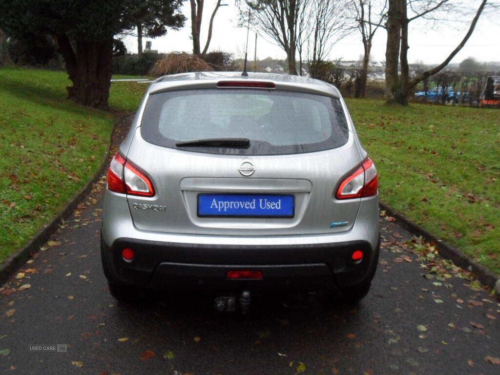 Nissan Qashqai DIESEL HATCHBACK in Derry / Londonderry