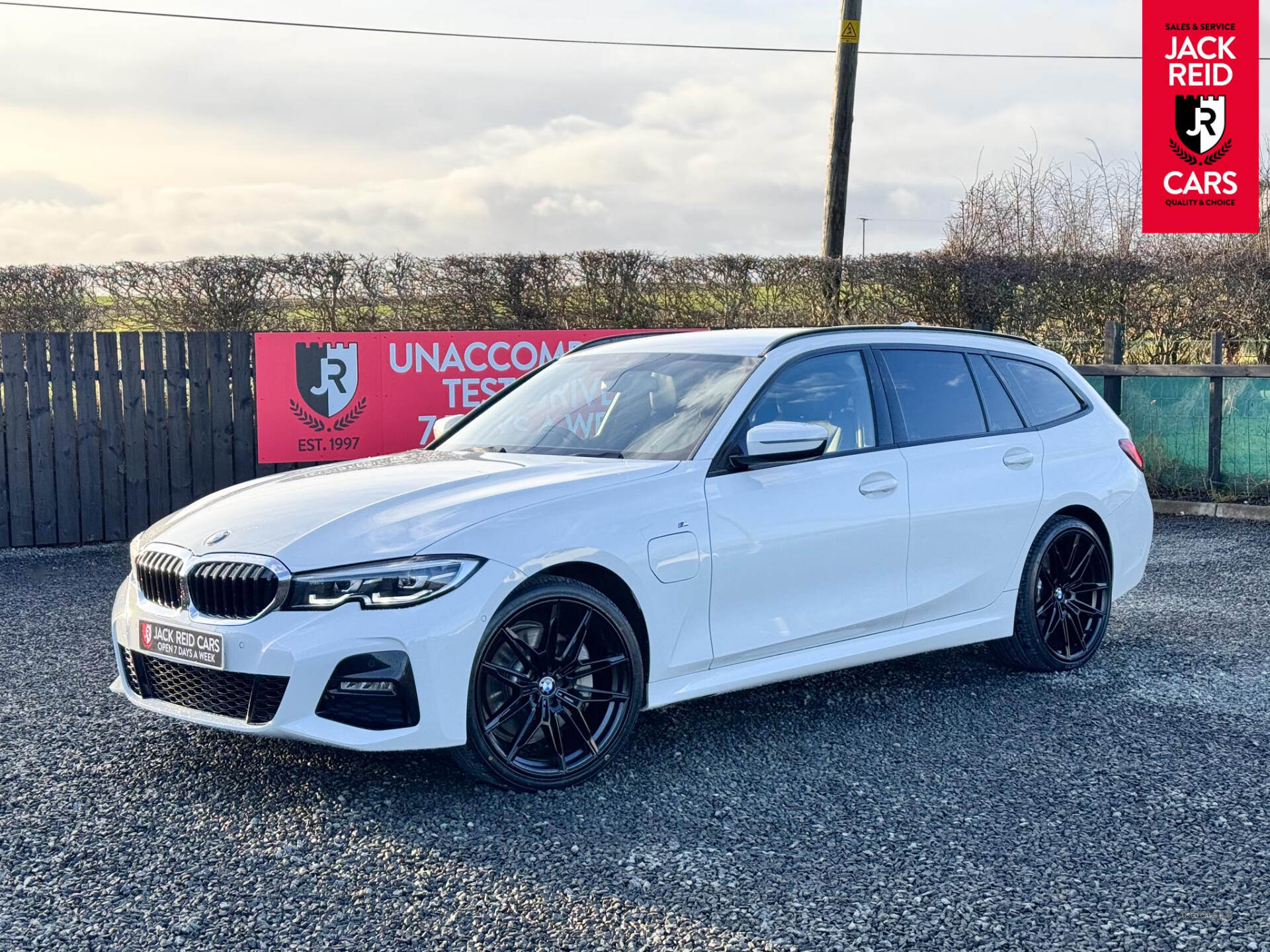 Nov 2020 BMW 3 Series 330e xDrive M Sport 5dr Step Auto