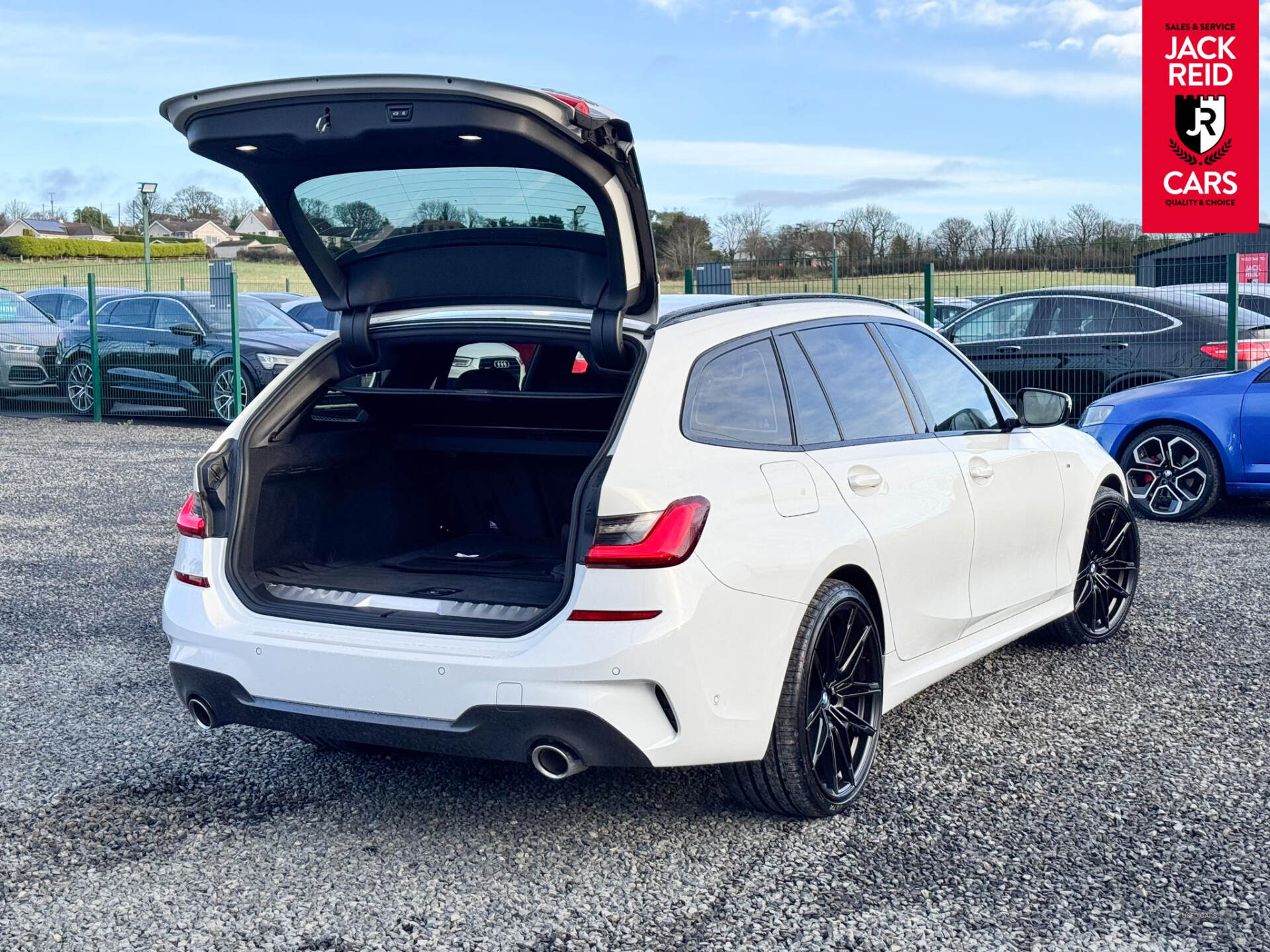 Nov 2020 BMW 3 Series 330e xDrive M Sport 5dr Step Auto