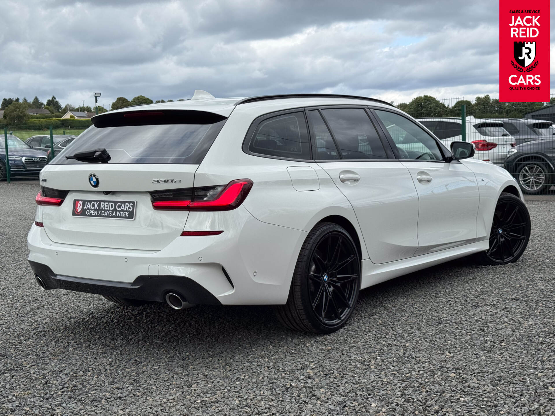Nov 2020 BMW 3 Series 330e xDrive M Sport 5dr Step Auto