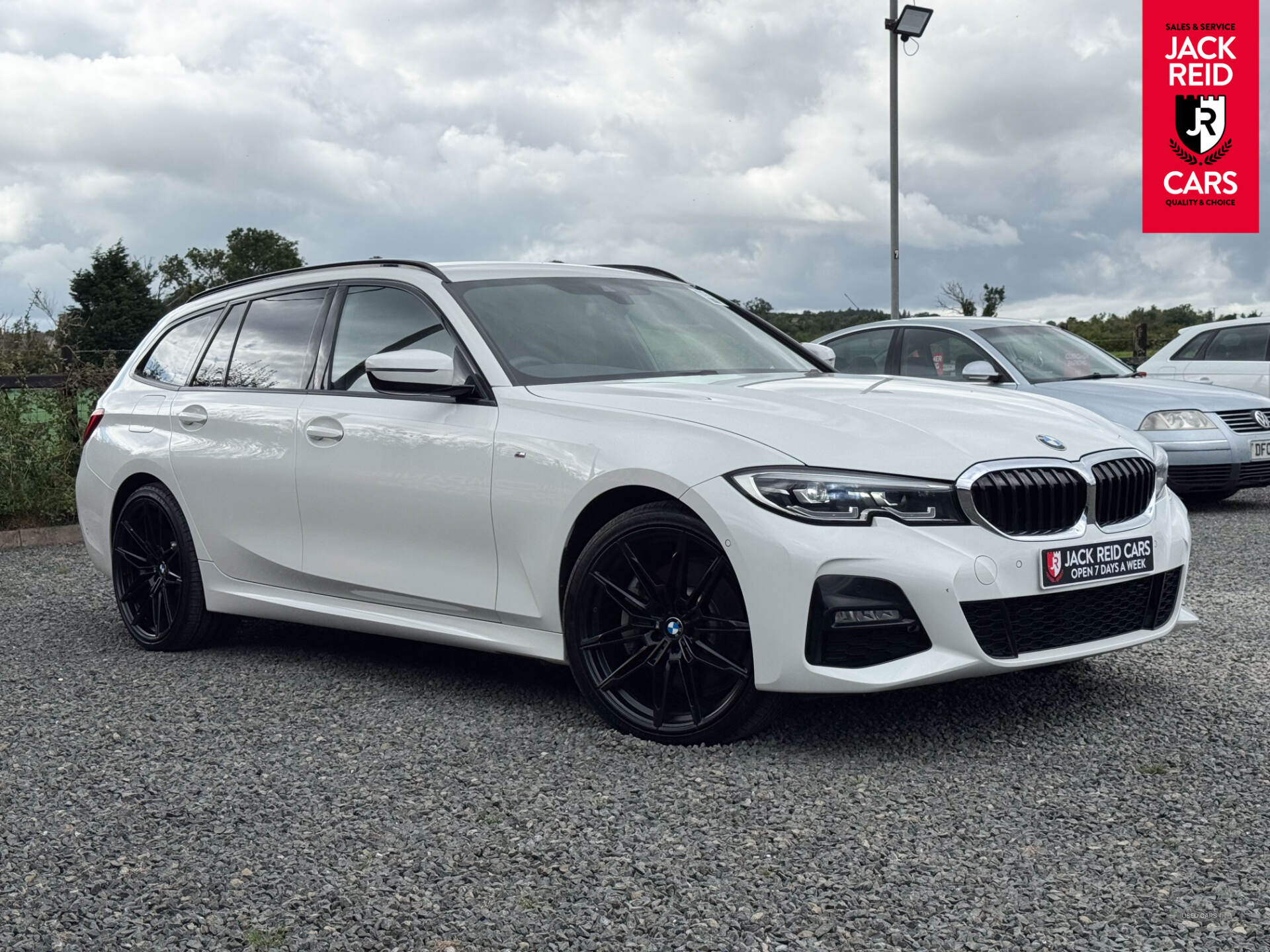 Nov 2020 BMW 3 Series 330e xDrive M Sport 5dr Step Auto