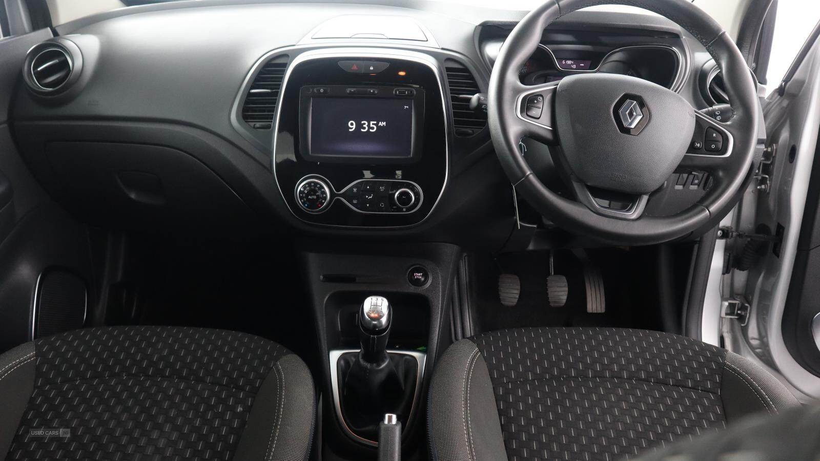 Dec 2017 Renault Captur 0.9 TCE 90 Dynamique Nav 5dr