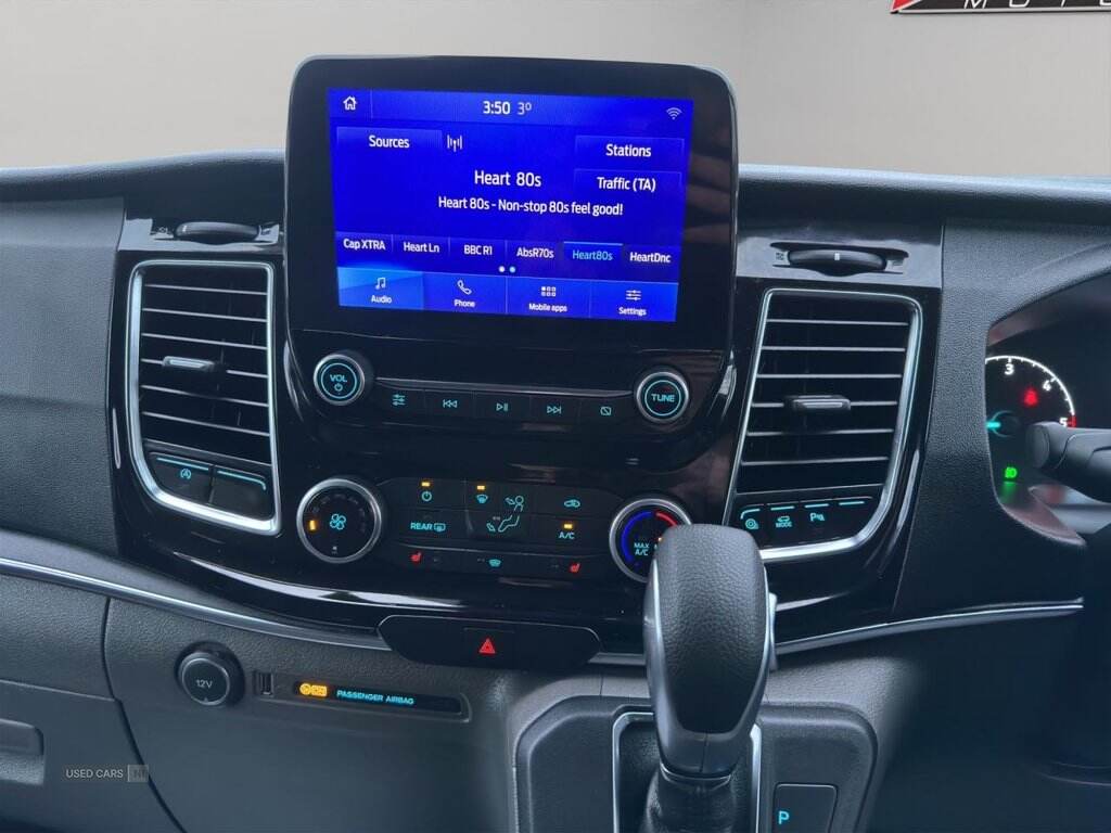 Sep 2020 Ford Tourneo Custom 2.0 EcoBlue 130ps Low Roof 9 Seater