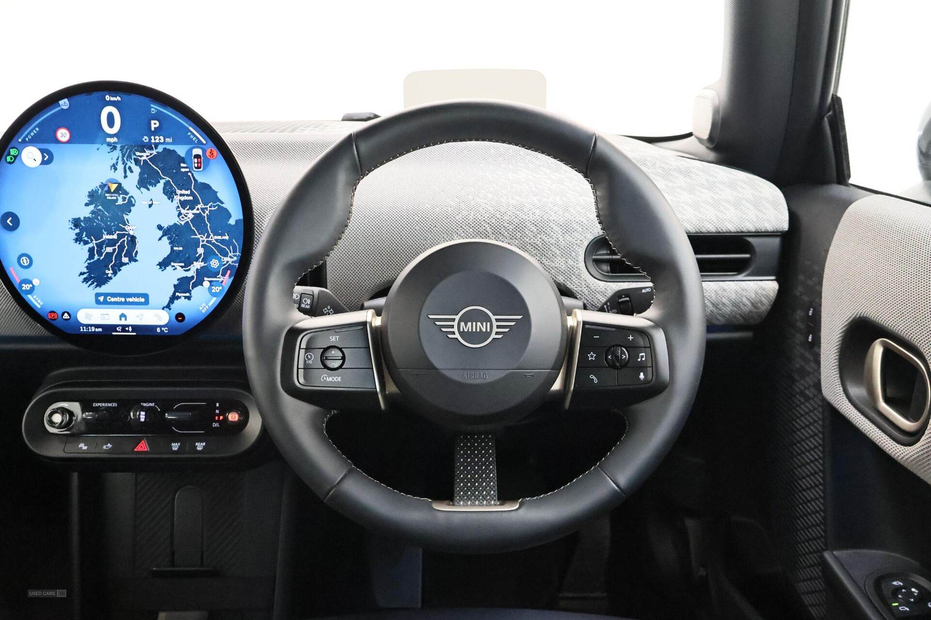 Apr 2024 MINI Hatch Cooper 1.5 C Exclusive 3dr Auto