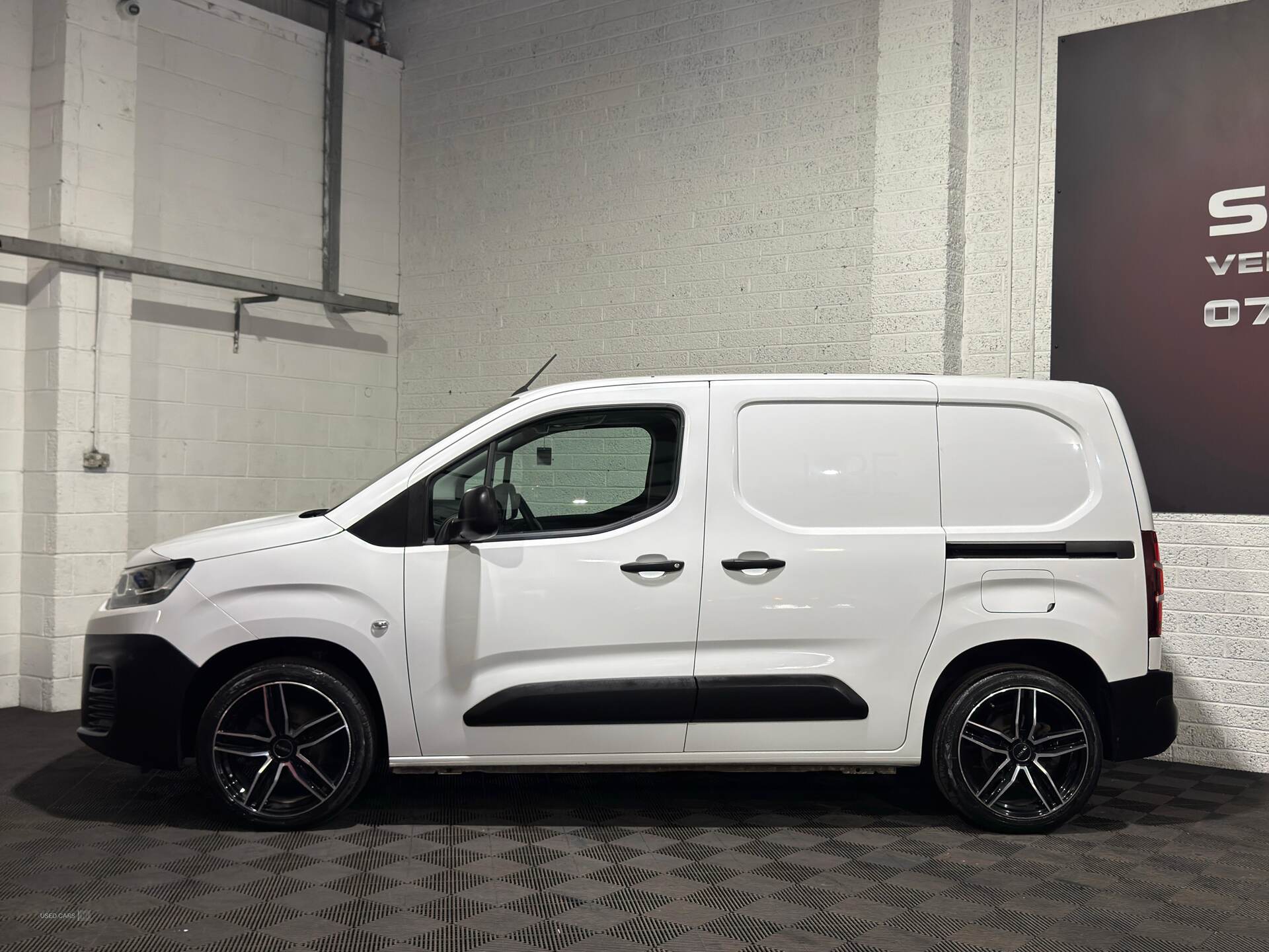 Nov 2020 Citroen Berlingo 1.5 BlueHDi 650Kg Enterprise 75ps [Start stop]