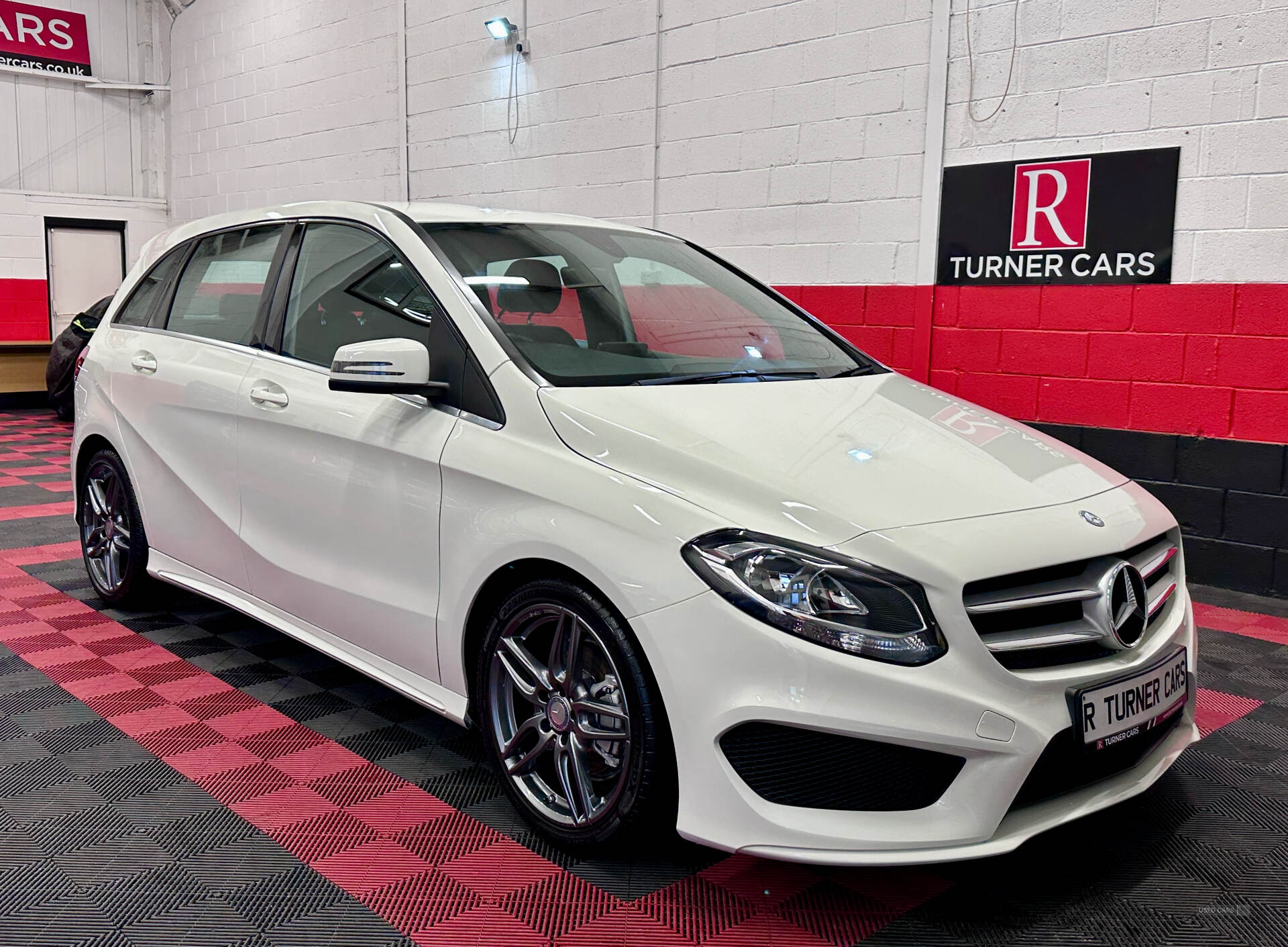 May 2017 Mercedes B-Class B200d AMG Line 5dr