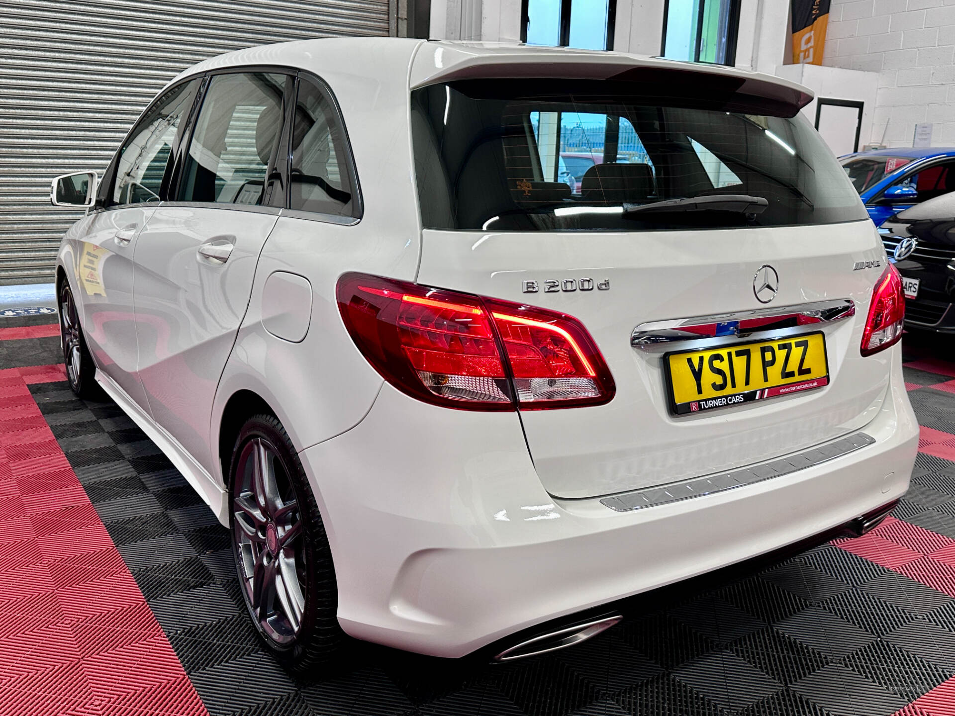 May 2017 Mercedes B-Class B200d AMG Line 5dr