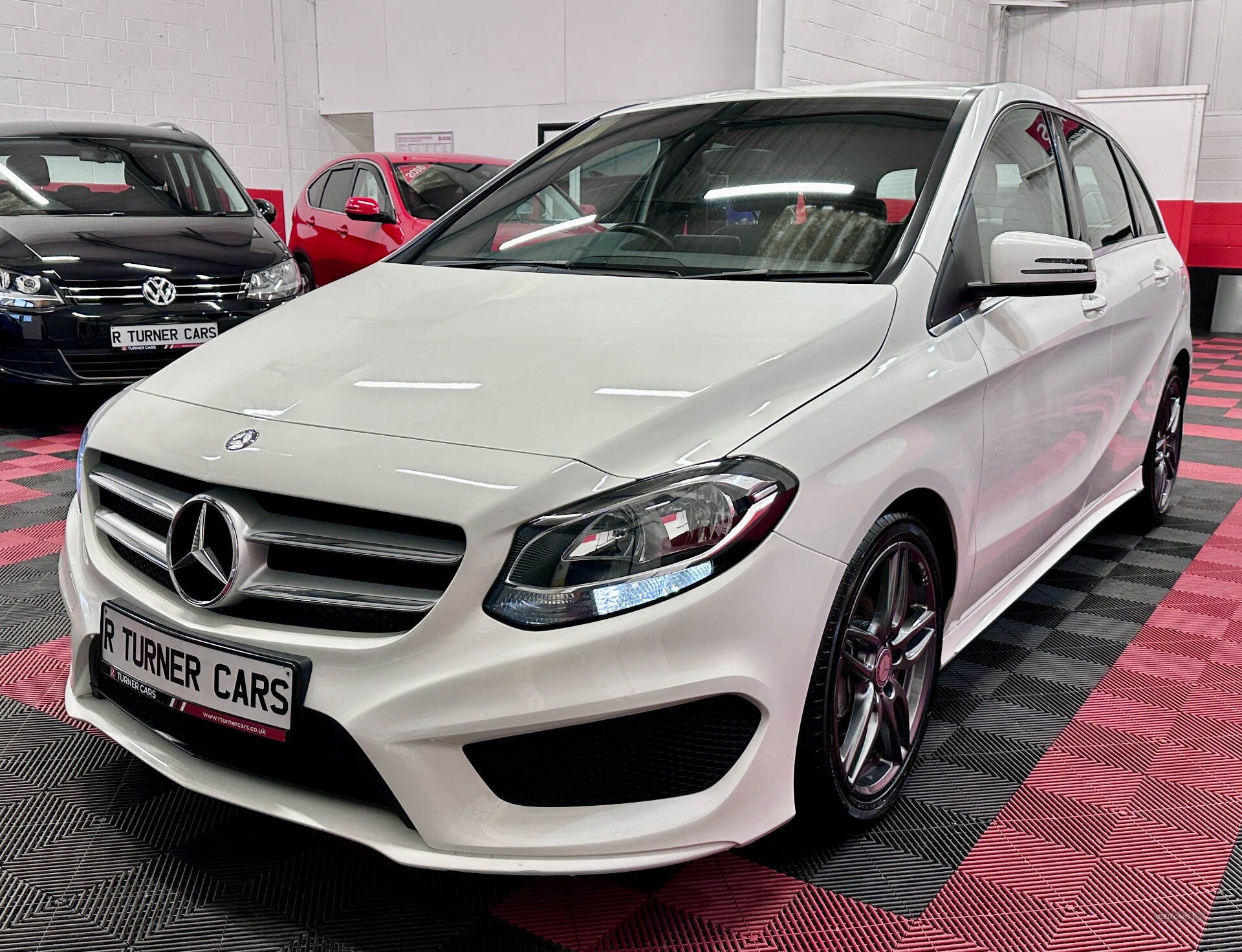 May 2017 Mercedes B-Class B200d AMG Line 5dr
