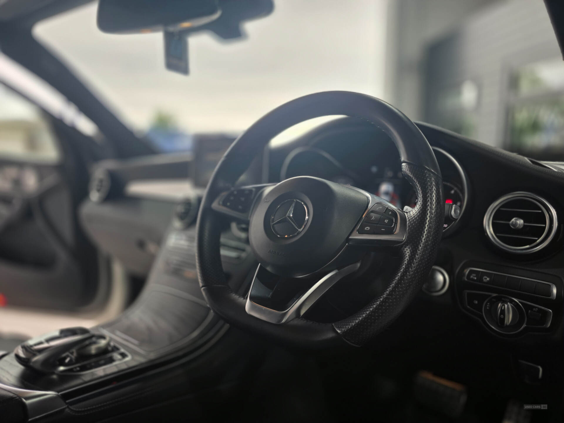 Dec 2017 Mercedes GLC-Class GLC 350d 4Matic AMG Line Prem Plus 5dr 9G-Tronic