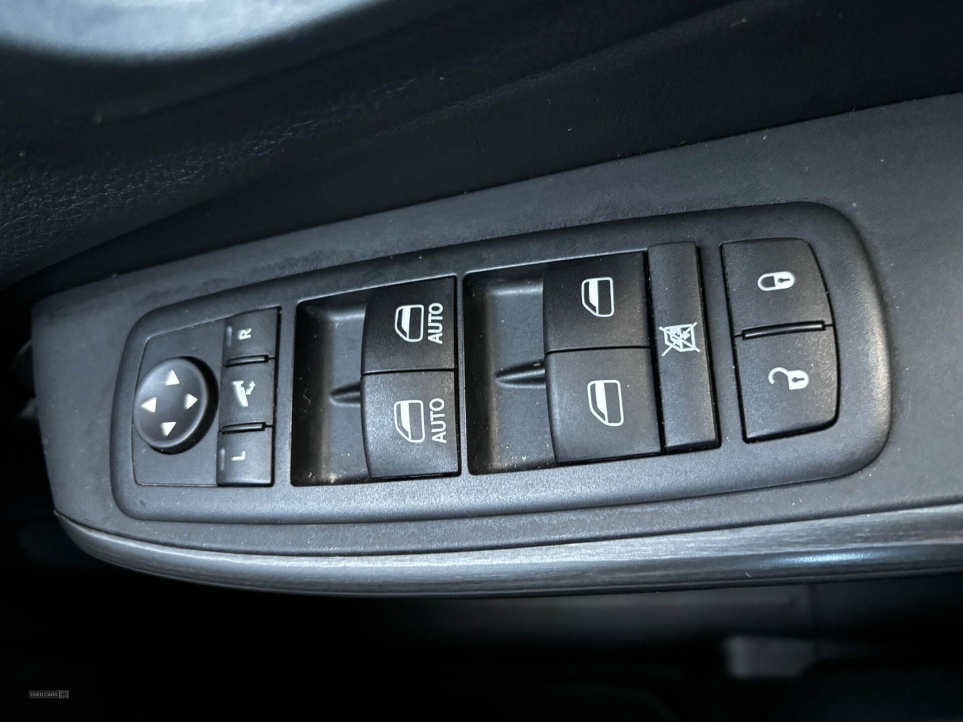 Nov 2015 Jeep Cherokee 2.2 Multijet 200 Limited 5dr Auto