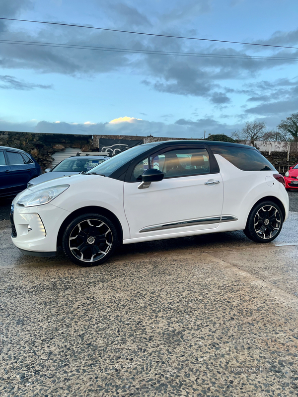 Citroen DS3 HATCHBACK in Down