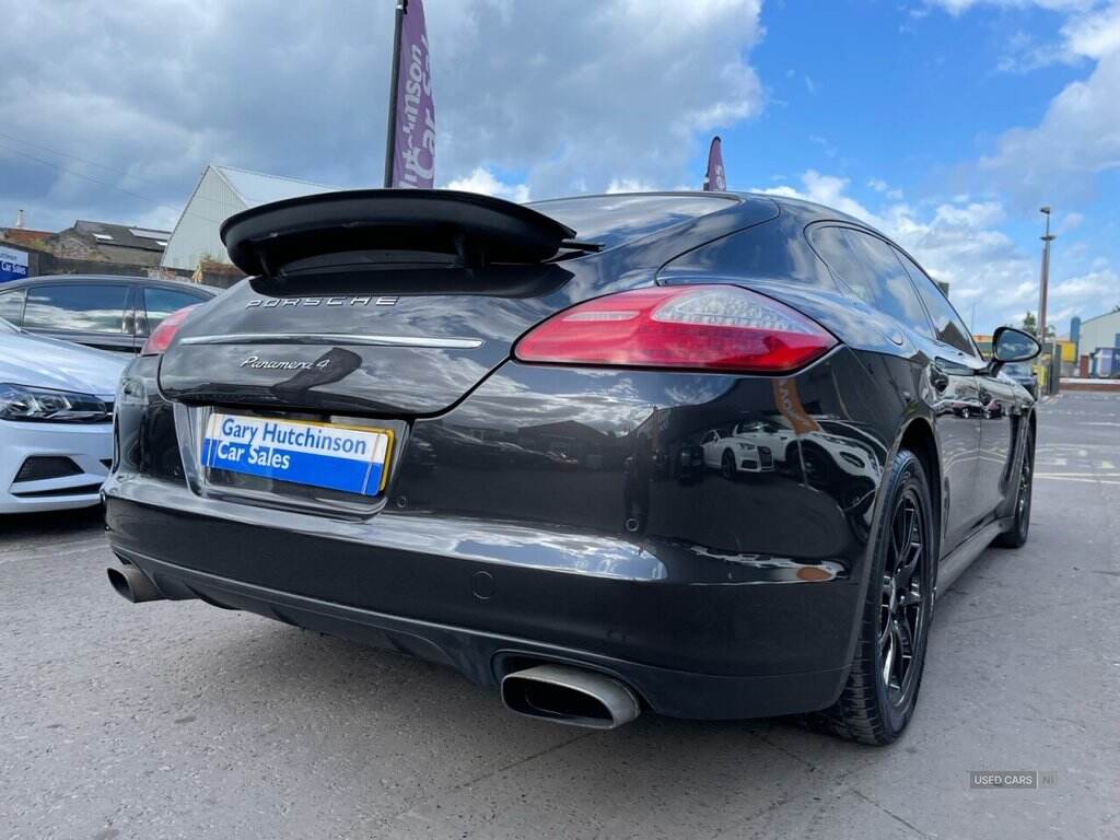 Sep 2010 Porsche Panamera 3.6 V6 4 4dr PDK