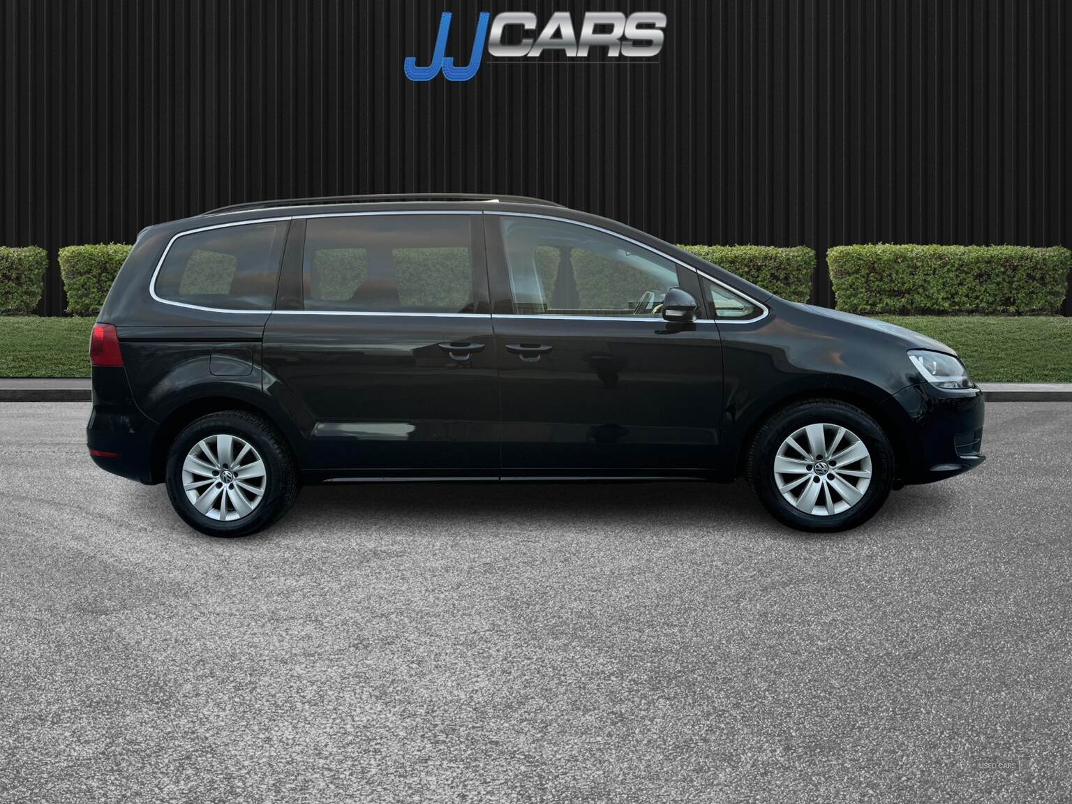 May 2014 Volkswagen Sharan 2.0 TDI CR BlueMotion Tech 140 SE 5dr