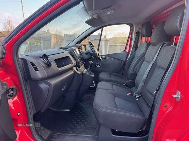 Oct 2016 Vauxhall Vivaro 2700 1.6CDTI 115PS Sportive H1 Van