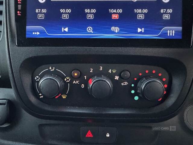 Oct 2016 Vauxhall Vivaro 2700 1.6CDTI 115PS Sportive H1 Van