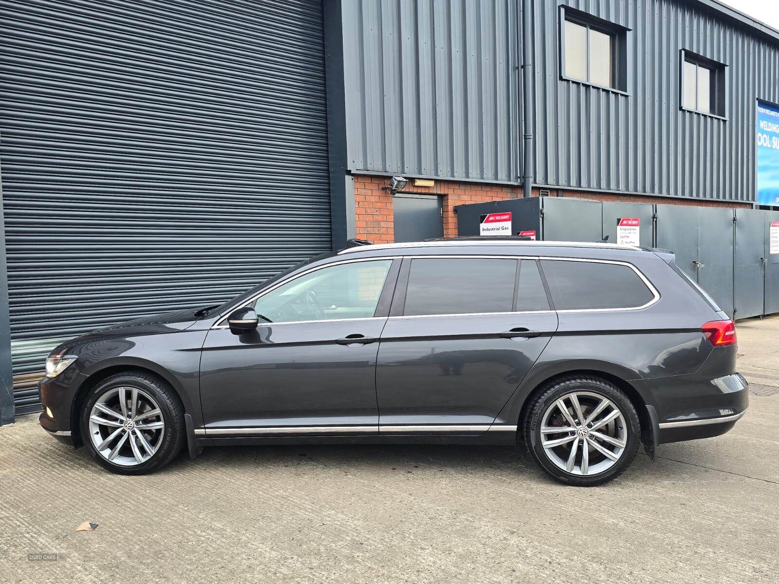 Volkswagen Passat DIESEL ESTATE in Antrim