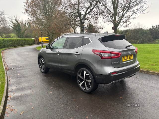 Nissan Qashqai DIESEL HATCHBACK in Derry / Londonderry