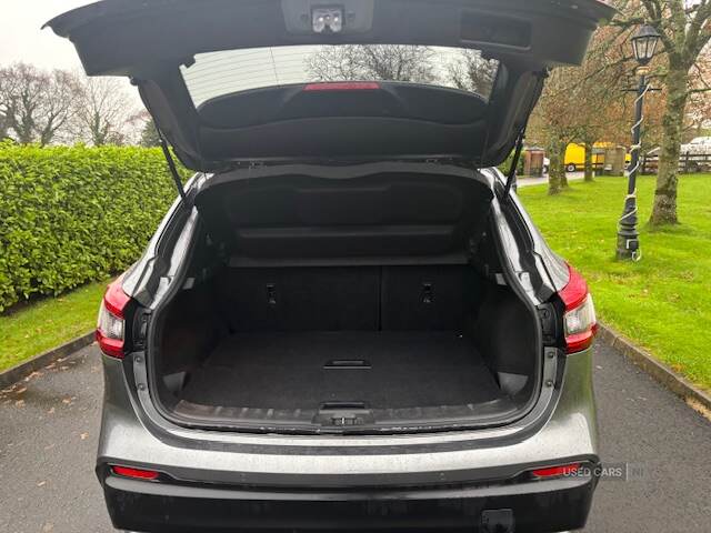 Nissan Qashqai DIESEL HATCHBACK in Derry / Londonderry