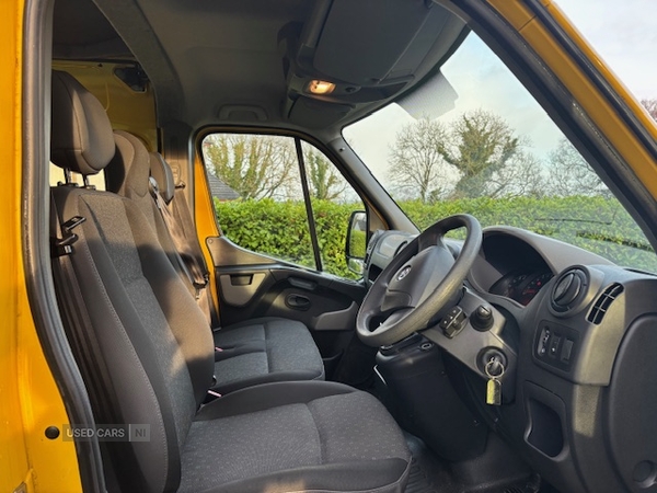 Vauxhall Movano 3500 FWD CDTi 110 L3 H2 in Derry / Londonderry