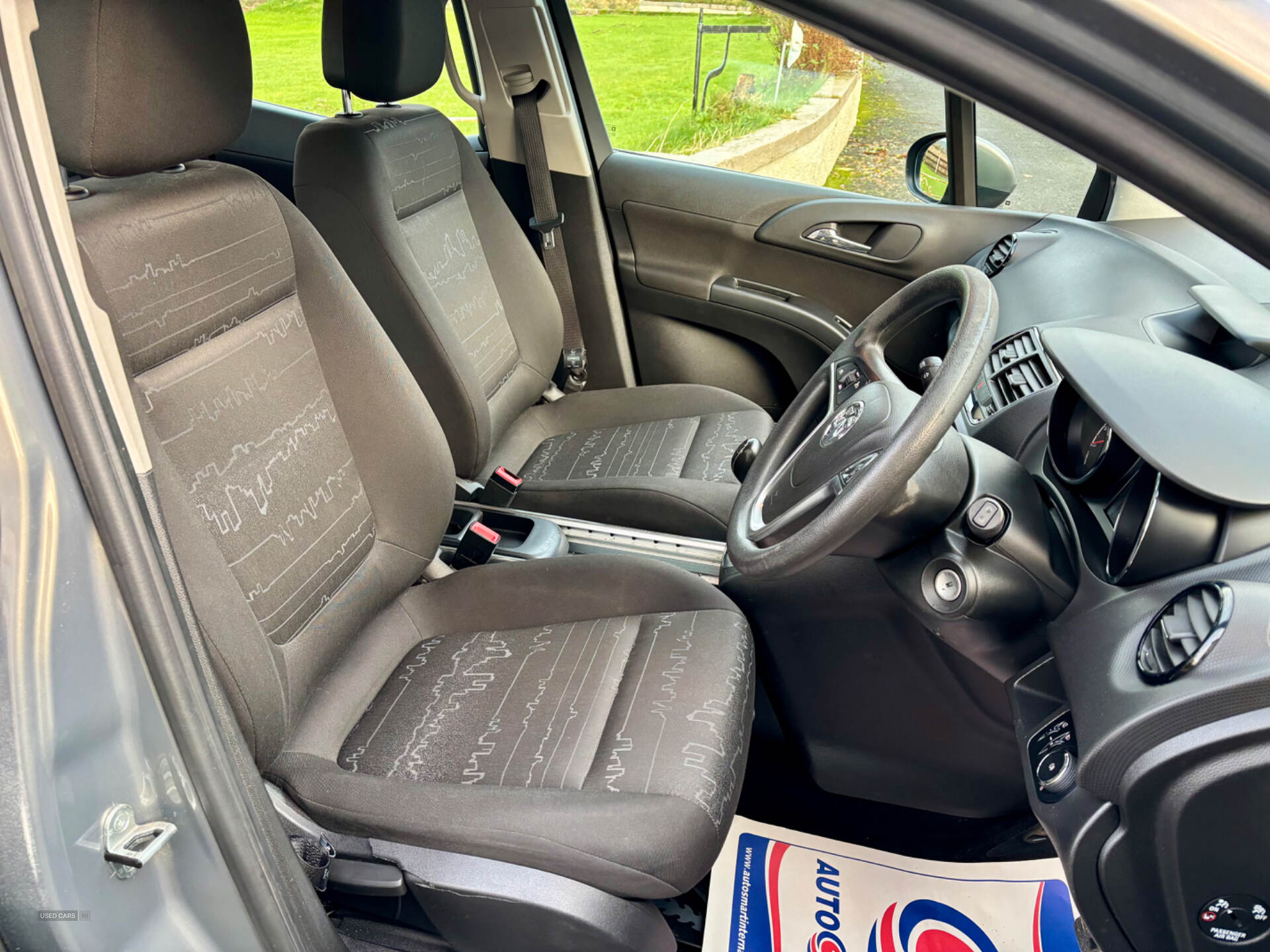 May 2013 Vauxhall Meriva 1.4i 16V Exclusiv 5dr