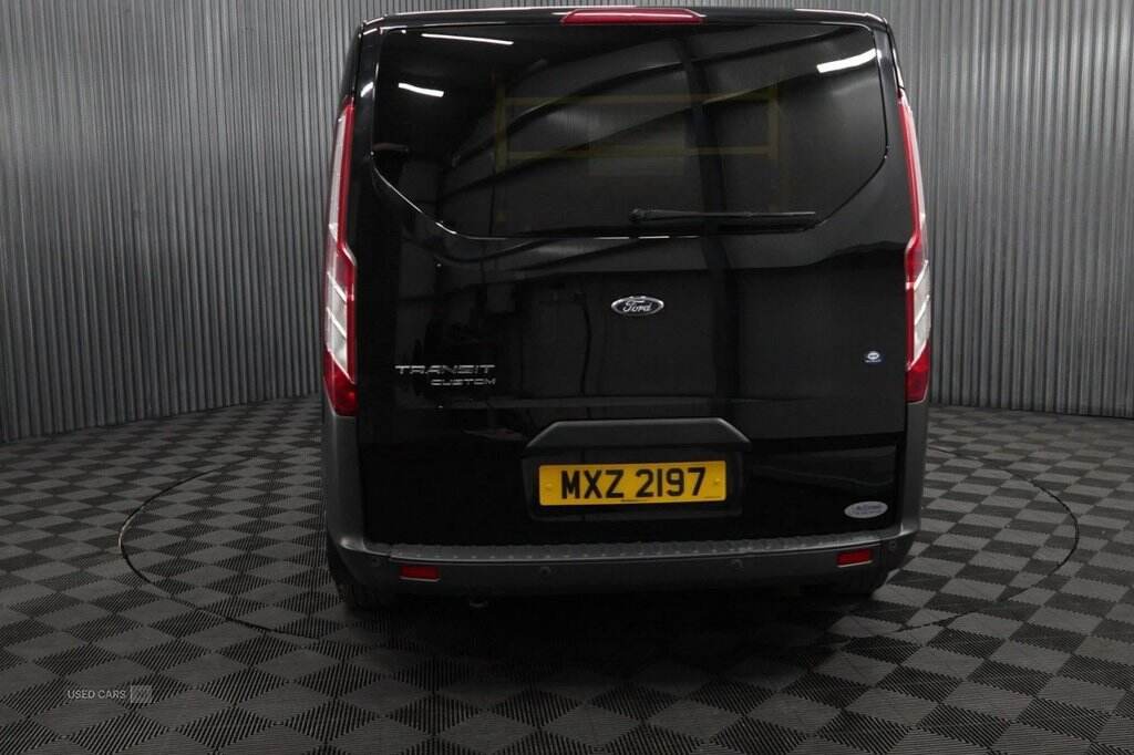 2018 Ford Transit Minibus 2.0 TDCi 310 Trend Panel Van 5dr Diesel Manual L1 H1 (157 g/km, 128 bhp) WHEEL CHAIR CONVERSION / 9 SEATER
