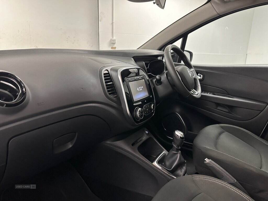 Sep 2020 Renault Captur 1.3 TCE 130 Iconic 5dr
