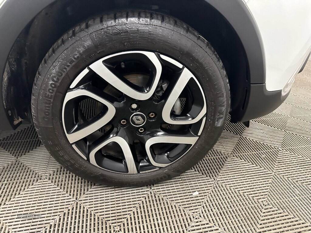 Sep 2020 Renault Captur 1.3 TCE 130 Iconic 5dr