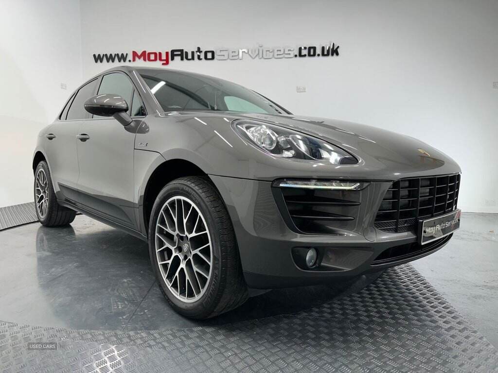 May 2014 Porsche Macan S Diesel 5dr PDK