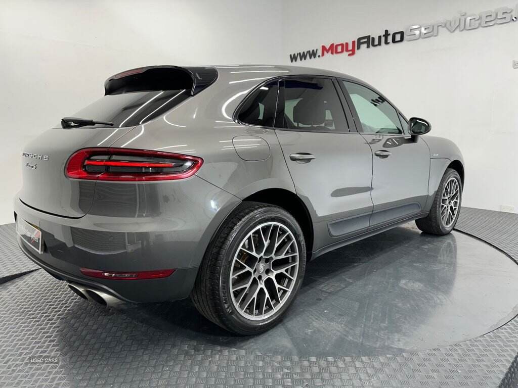 May 2014 Porsche Macan S Diesel 5dr PDK