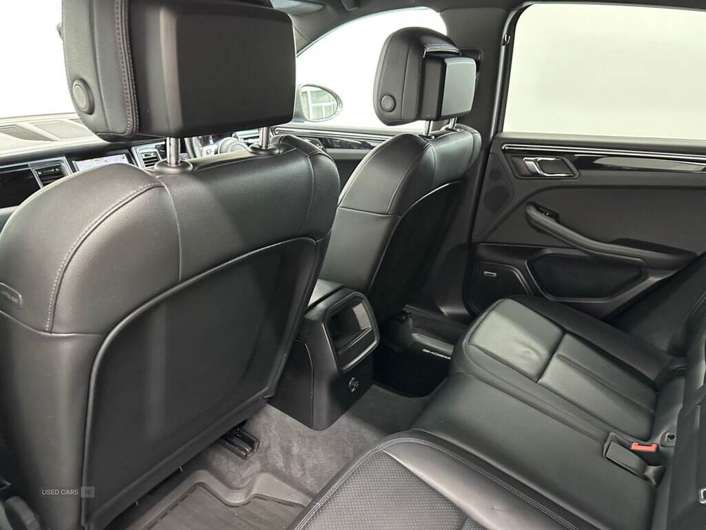 May 2014 Porsche Macan S Diesel 5dr PDK