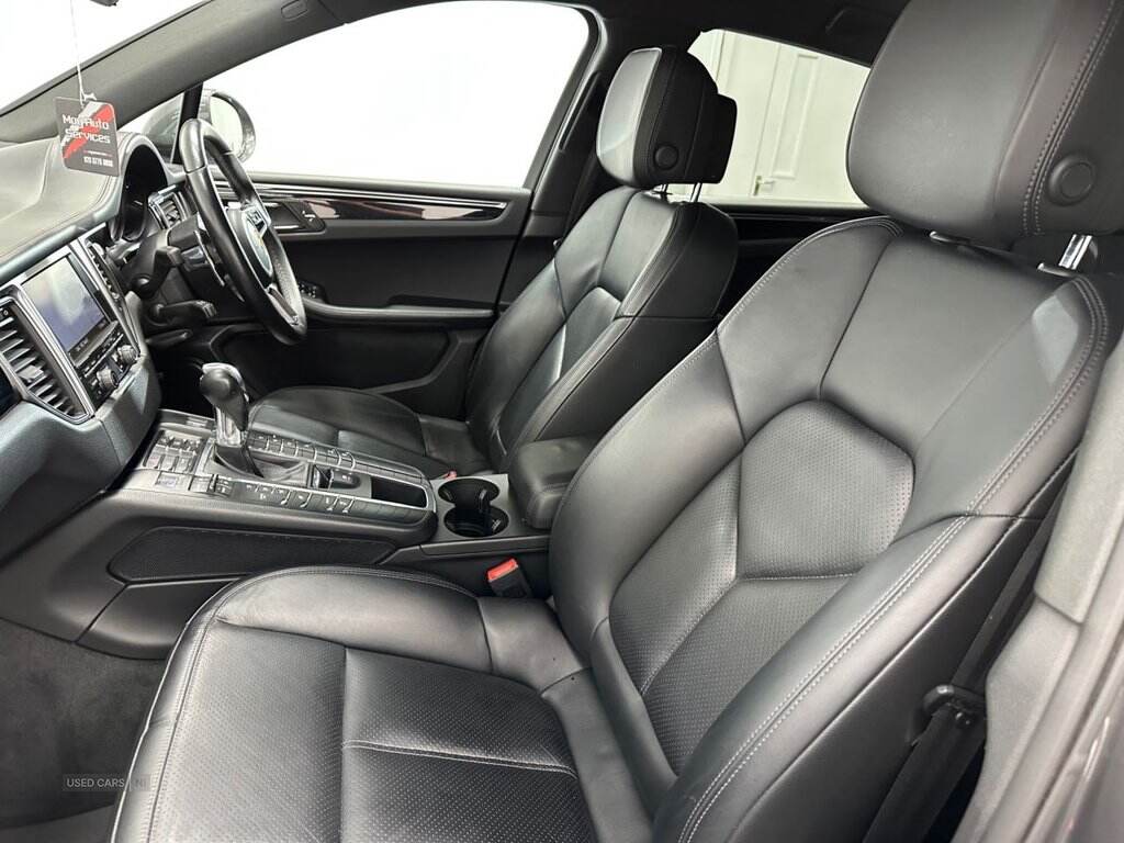 May 2014 Porsche Macan S Diesel 5dr PDK