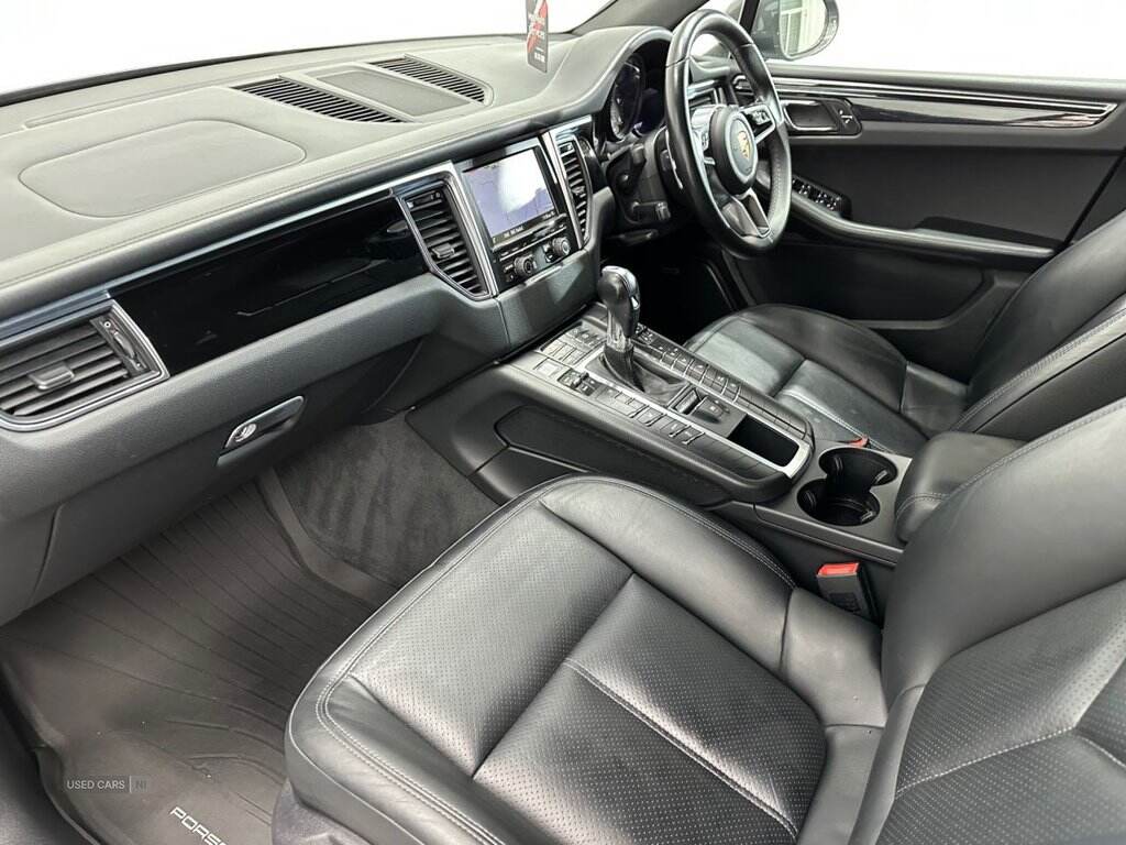 May 2014 Porsche Macan S Diesel 5dr PDK