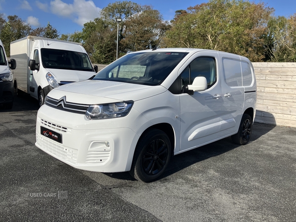 Citroen Berlingo M DIESEL in Down