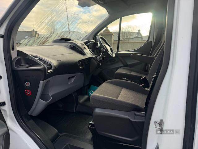 Mar 2015 Ford Transit Custom 310