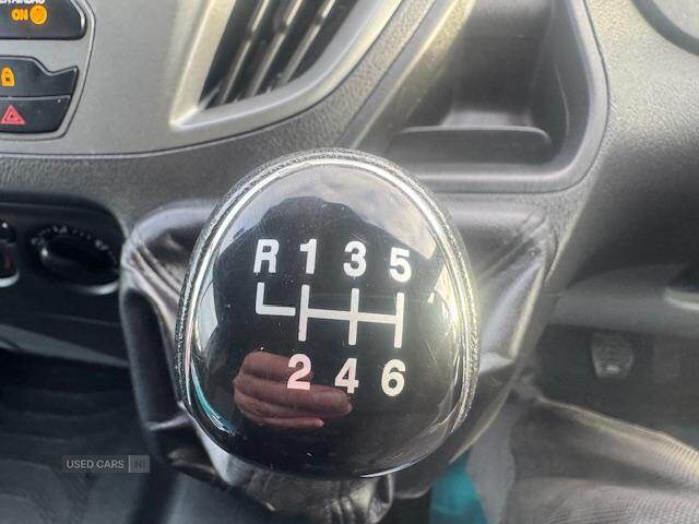 Mar 2015 Ford Transit Custom 310