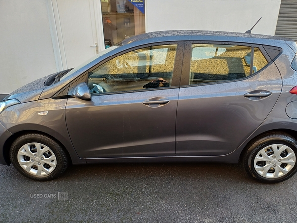 Hyundai i10 HATCHBACK in Antrim