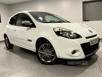 Renault Clio 1.2 16V Dynamique TomTom 3dr in Down