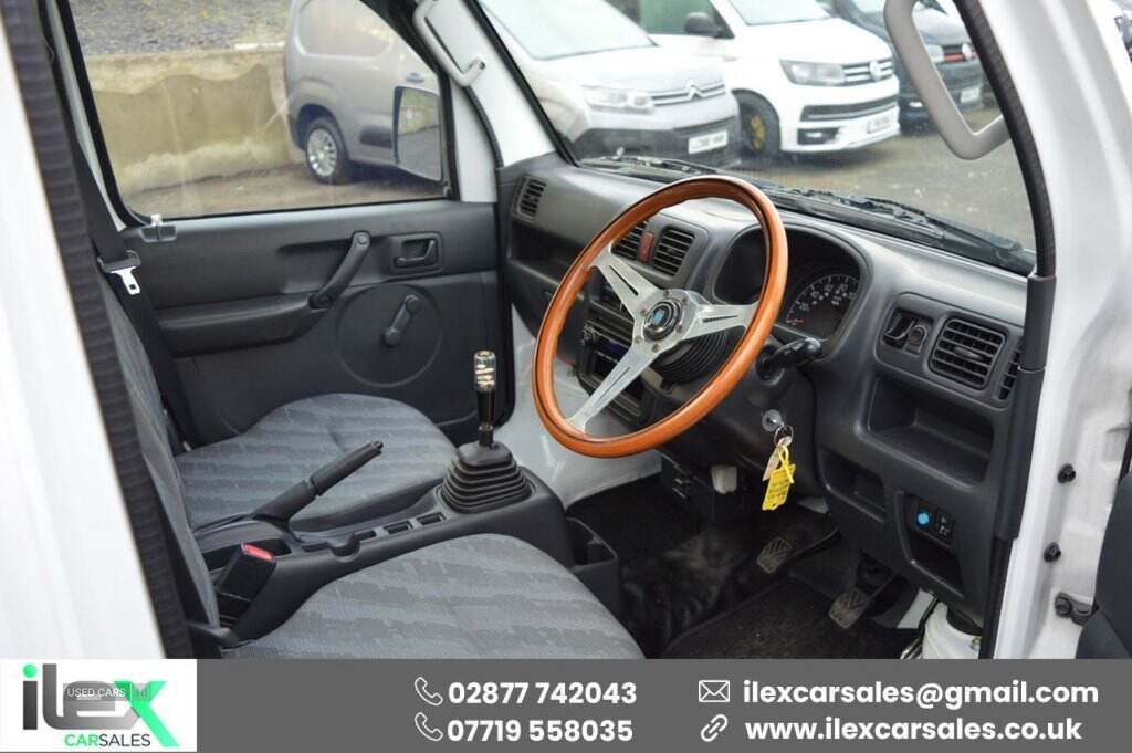Mar 2024 Suzuki Carry Carry