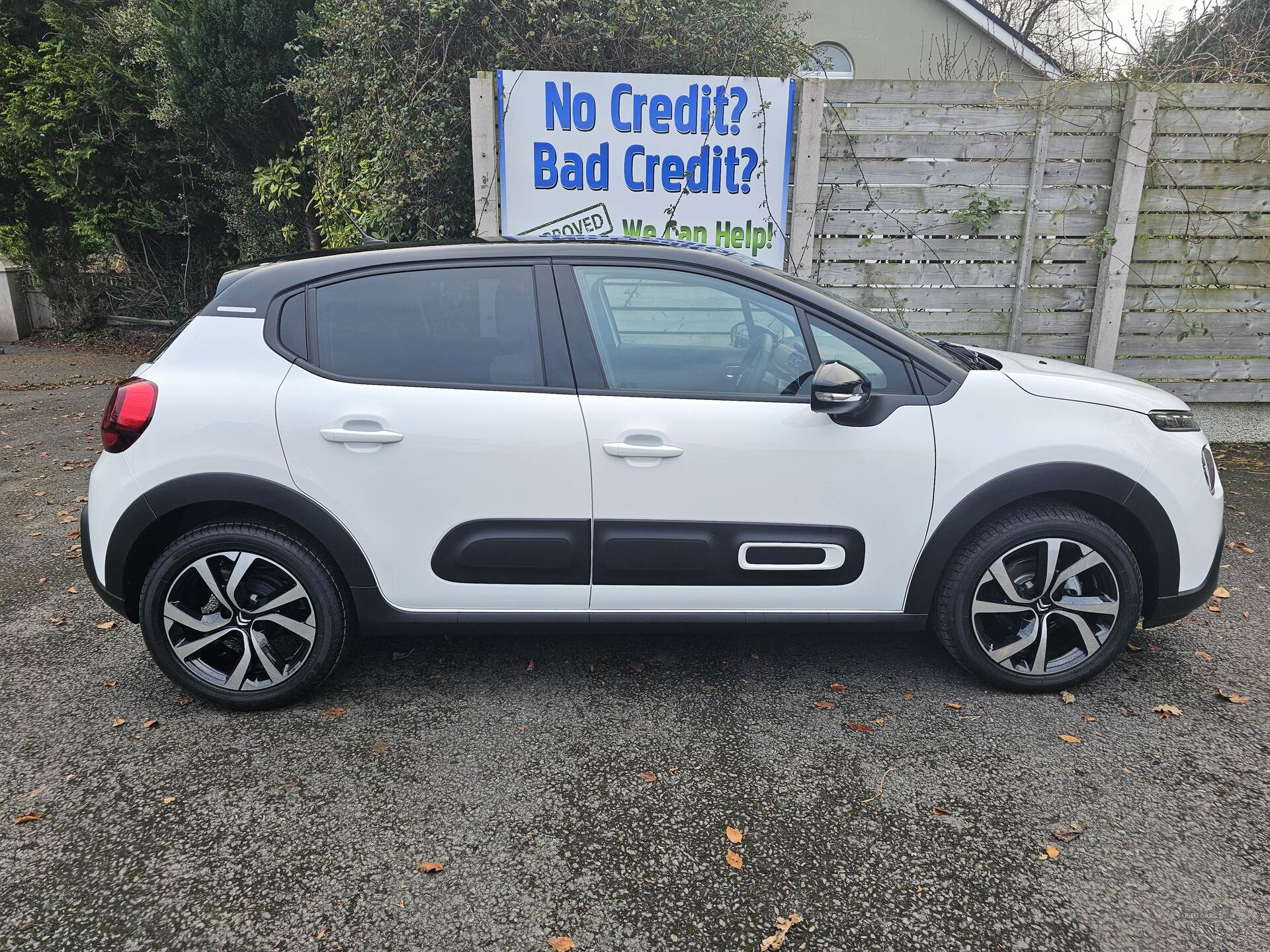 Nov 2024 Citroen C3 1.2 PureTech Max 5dr