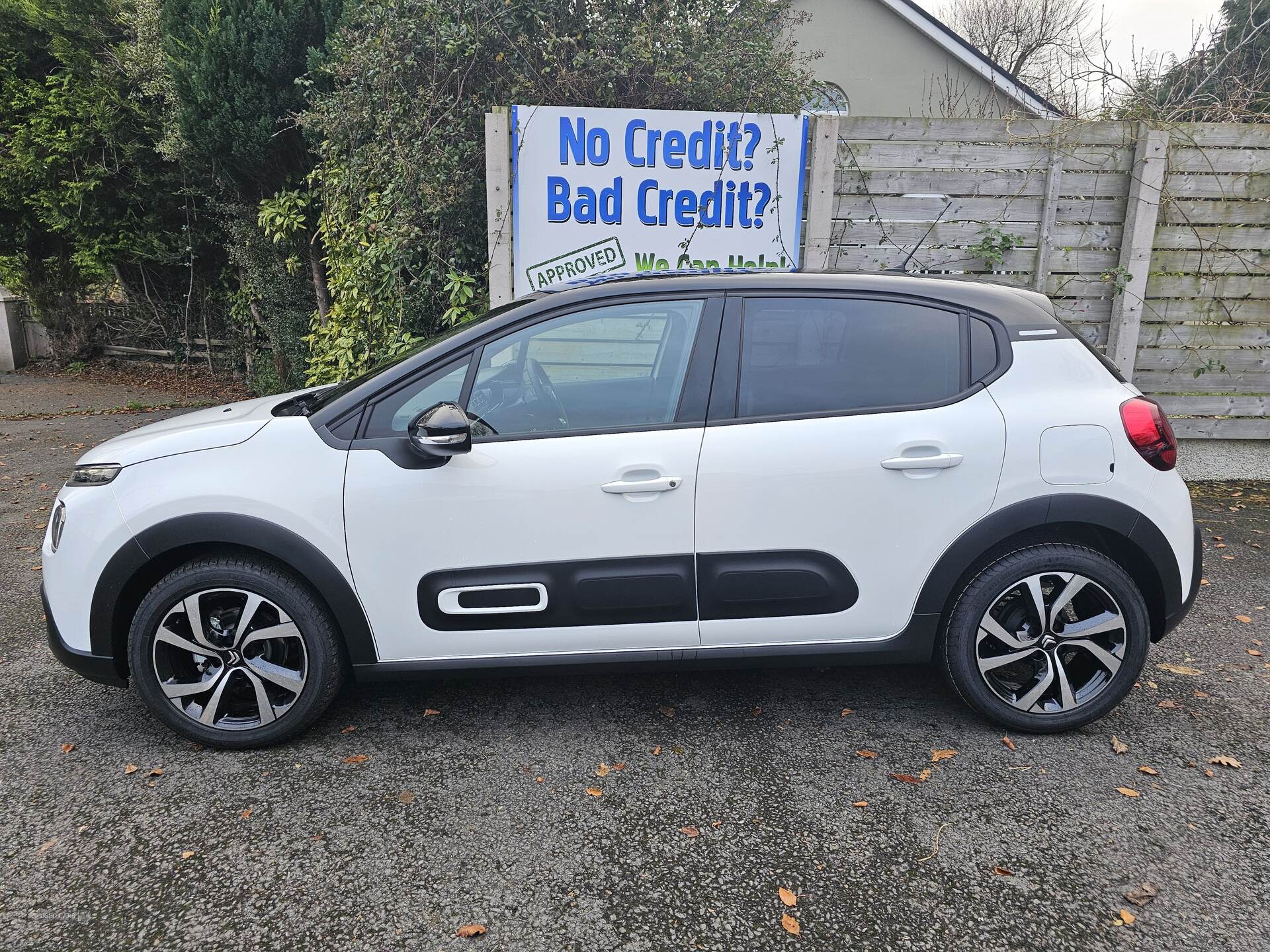 Nov 2024 Citroen C3 1.2 PureTech Max 5dr