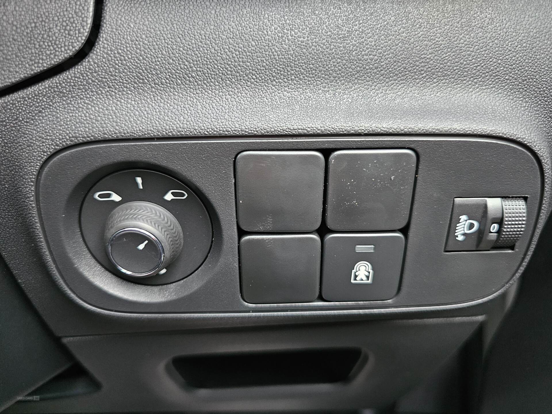 Nov 2024 Citroen C3 1.2 PureTech Max 5dr