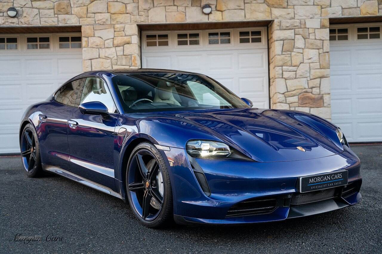 Mar 2021 Porsche Taycan 500kW Turbo 93kWh 4dr Auto