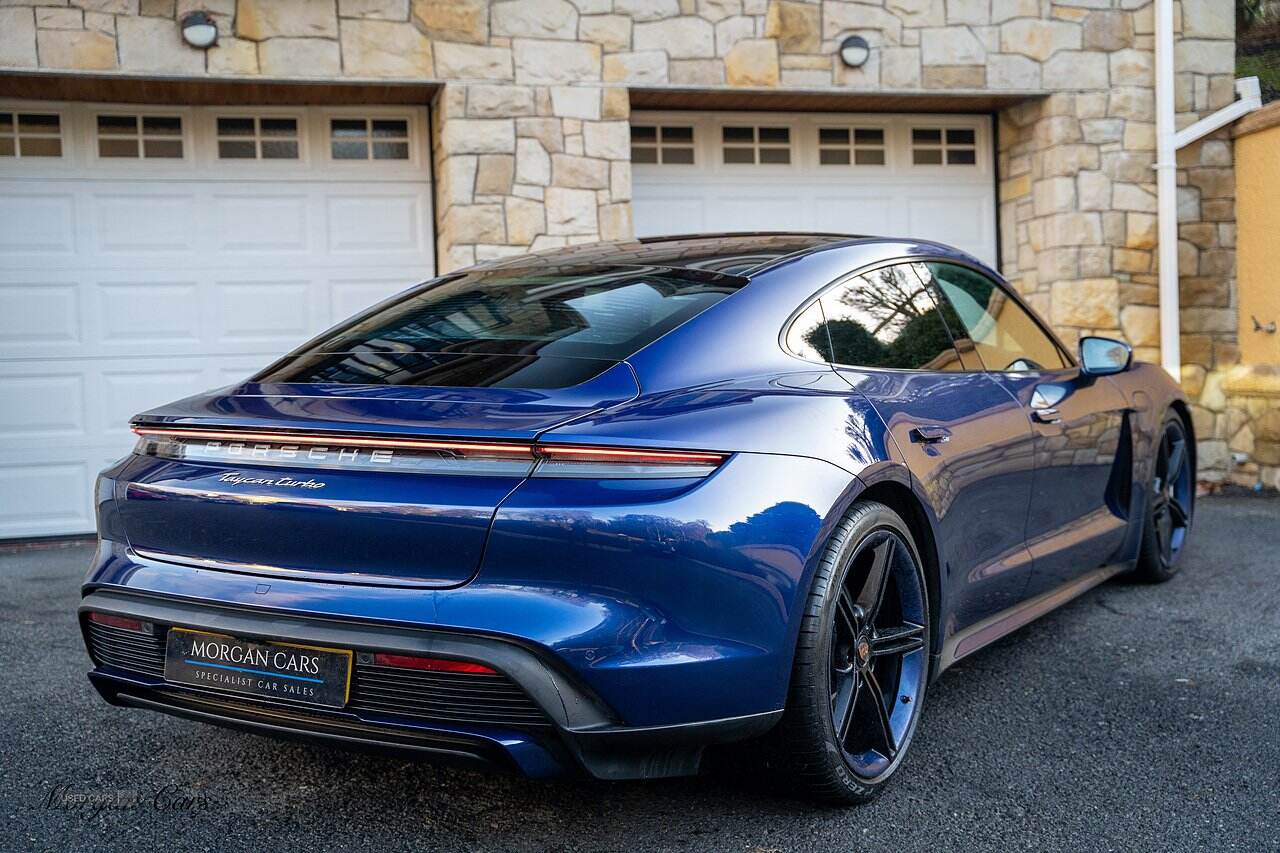 Mar 2021 Porsche Taycan 500kW Turbo 93kWh 4dr Auto