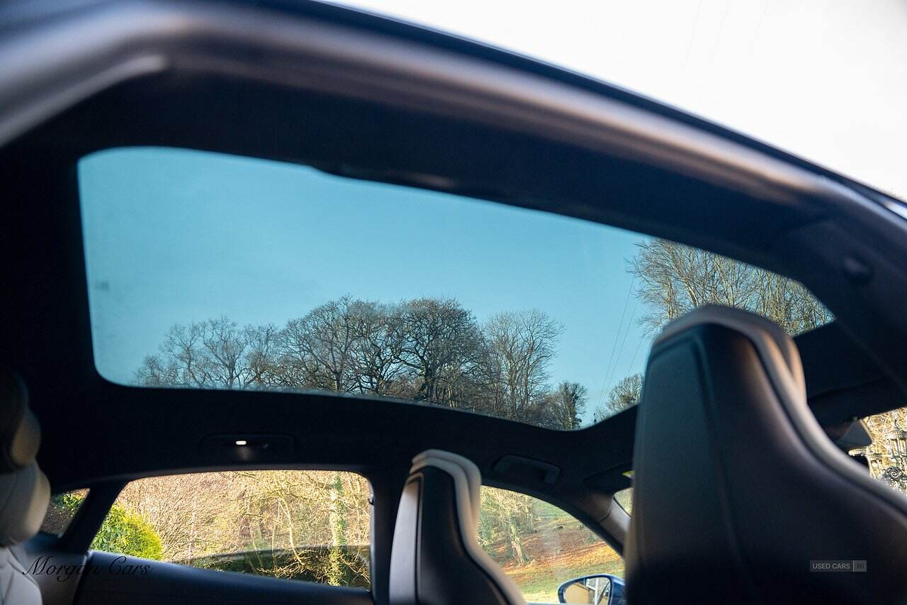 Mar 2021 Porsche Taycan 500kW Turbo 93kWh 4dr Auto